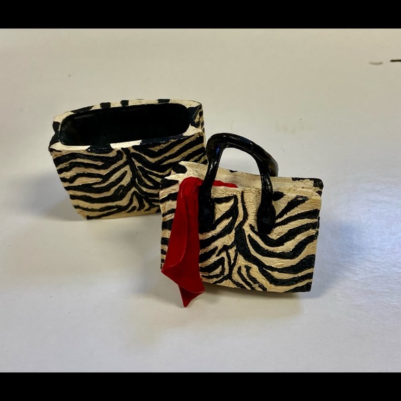 SOLD: Just the Right Shoe, Shoe, Handbag, Chaise - Picture 7 of 9